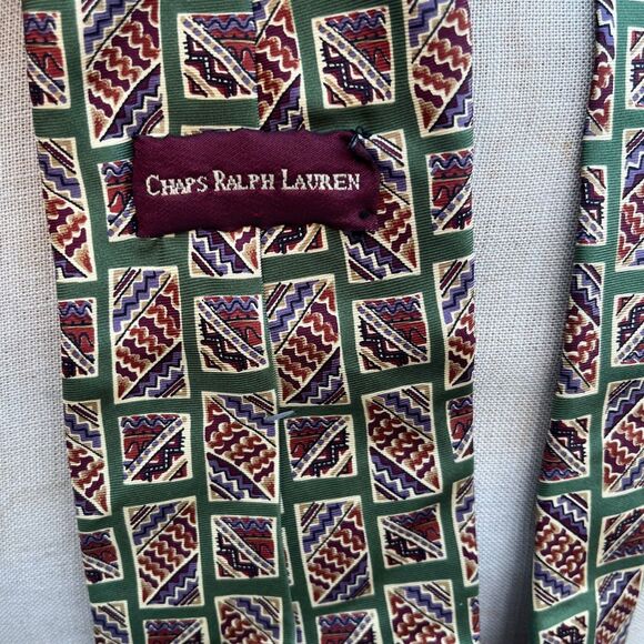 Vintage Chaps Ralph Lauren Tie Silk - Picture 3 of 5